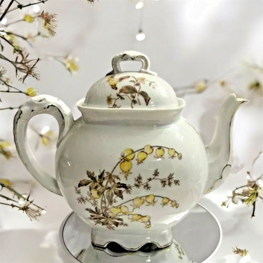 Limoge Teapot White with Gold Flowers Stamped Limoges France 9 Inches